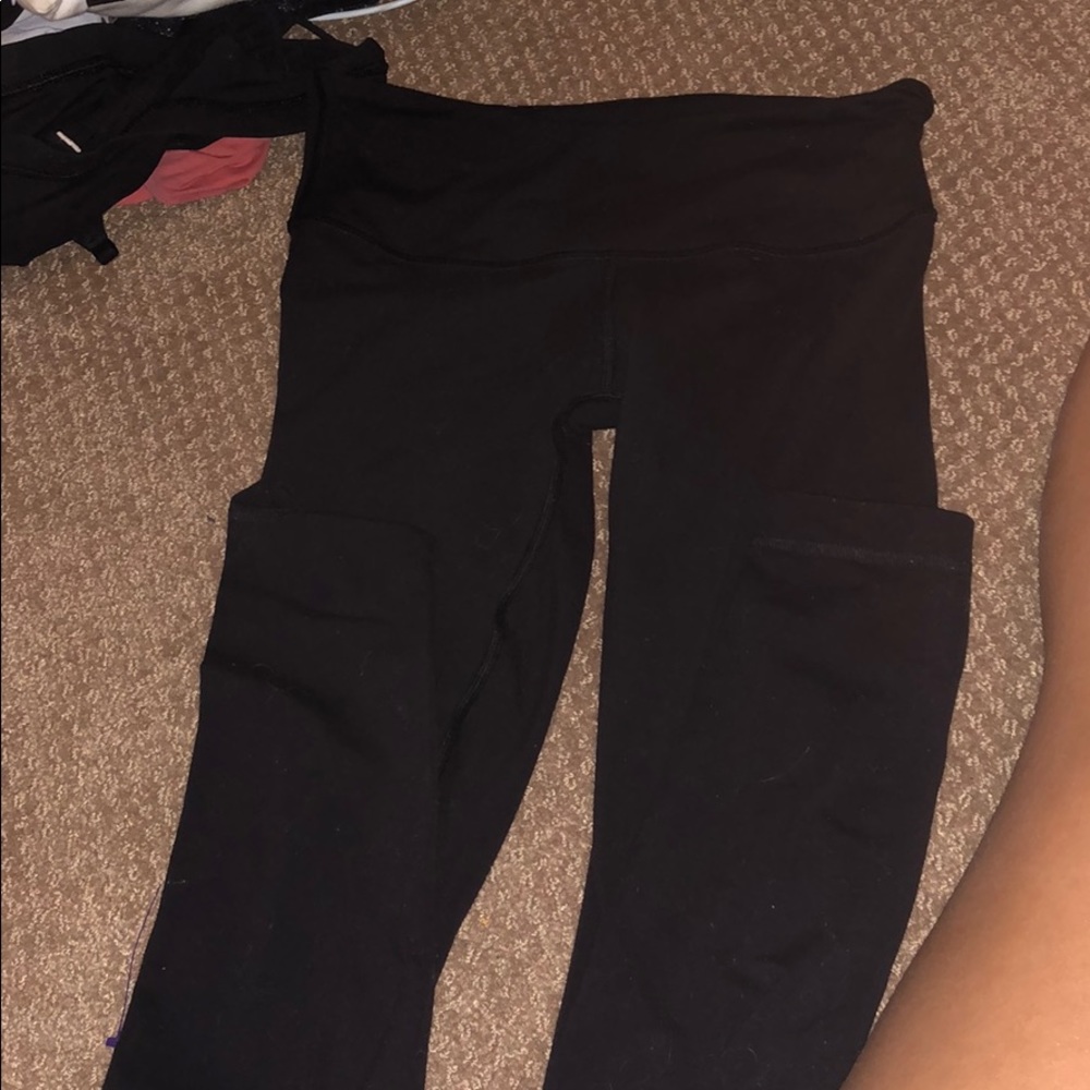 Black lulu leggings
